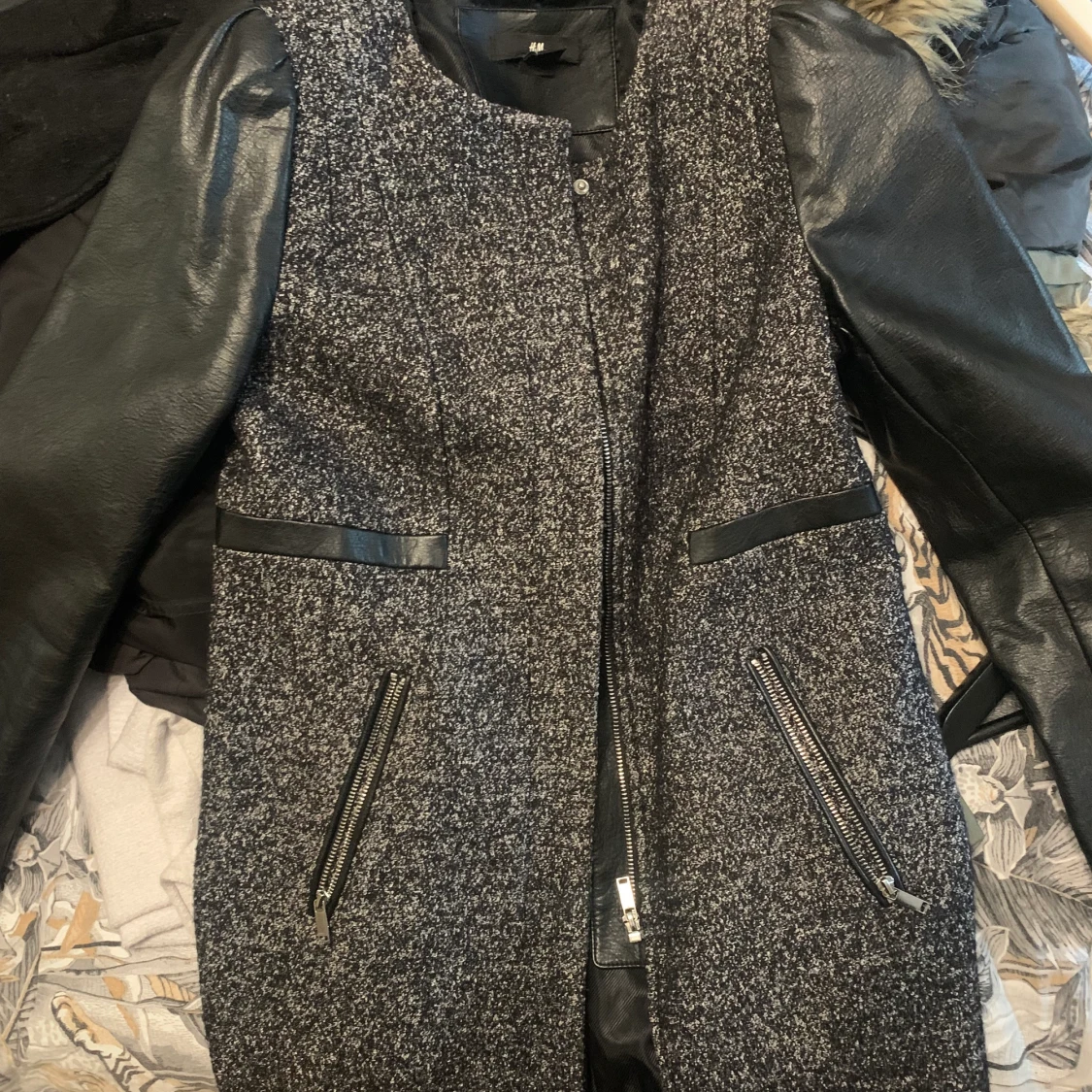 Kappa grå & svart - H&M