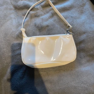 Väska  - Väska från shein