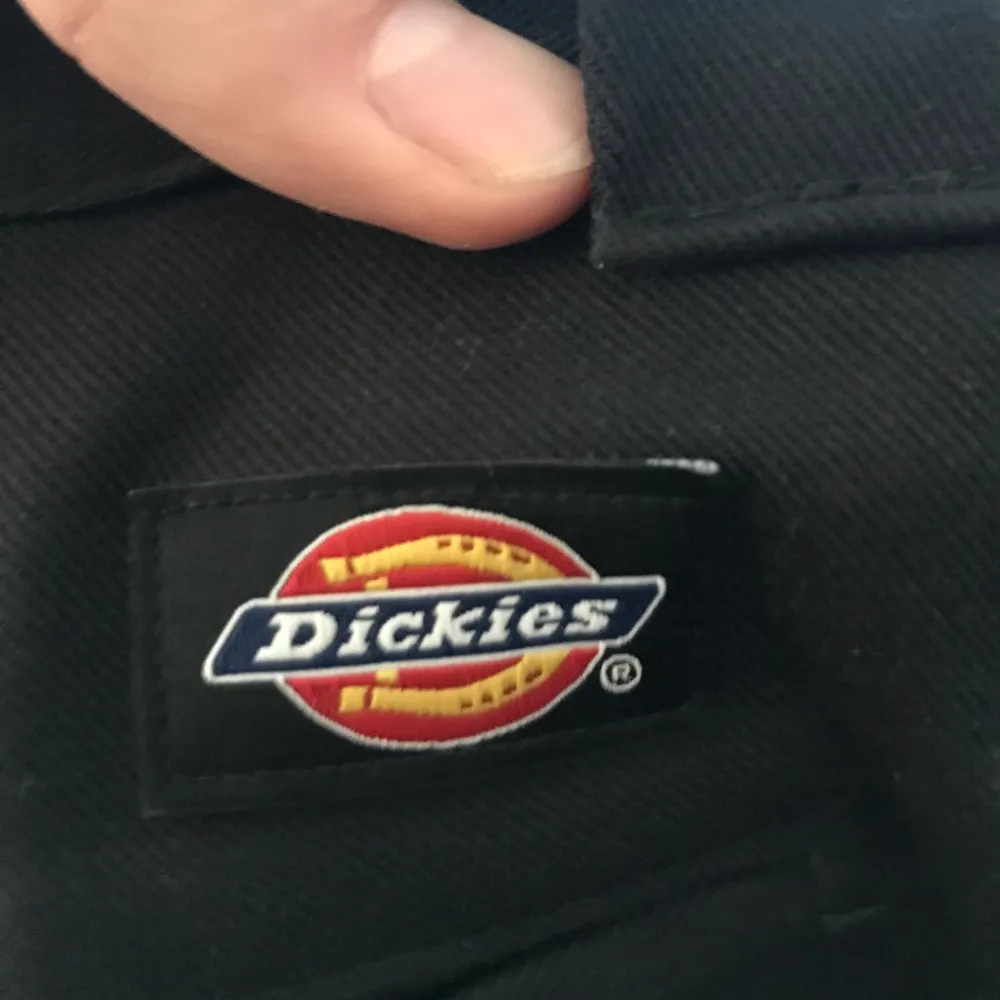 Dickies pants  Size 32/30 Pris 199kr  Fraktar eller möts upp i Gbg . Jeans & Byxor.