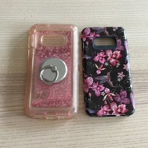 Mobilskal  - Hej! Jag säljer skal till Samsung s10lite säljs i paket och vill man bara ha ett skal så kan man höra av sig på det glittriga skalet får man med en magnet popsoket