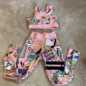 Stronger set  - Ett stronger set för 300kr. Inga skador osv❤️