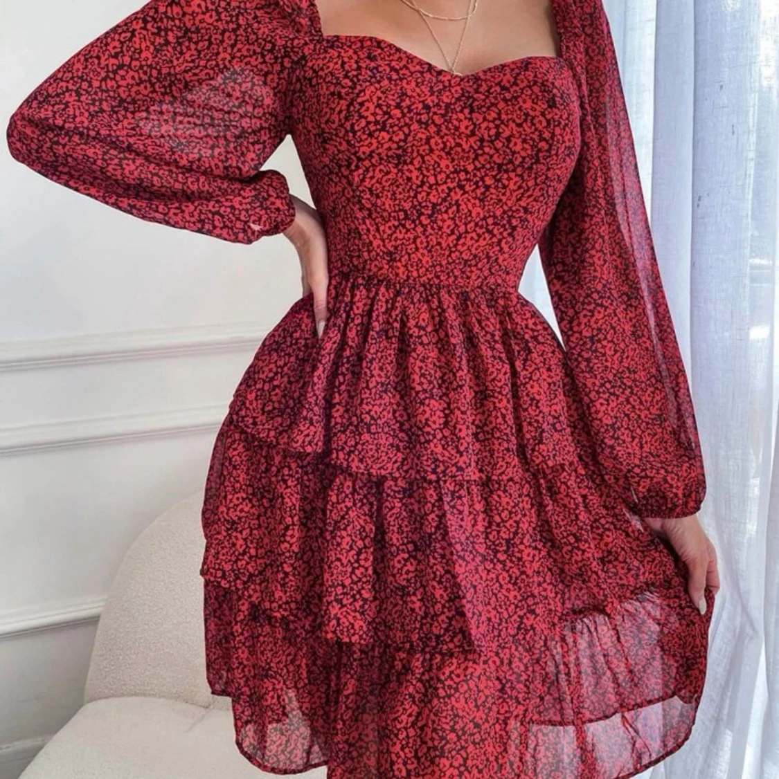 Röd klänning  - 90