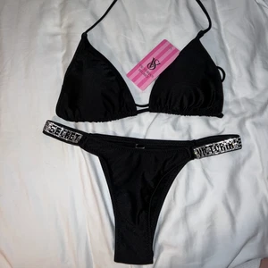 Victoria’s Secret bikini - Helt ny oanvänd bikini, passade tyvärr inte mig. Köpt i Turkiet, står storlek M men passar XS-S