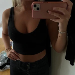 Ribbat linne - Ribbat linne storlek S 💖
