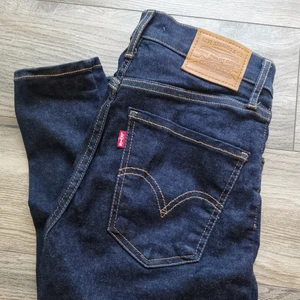 Mile high jeans - Oanvända. Modell mile high 