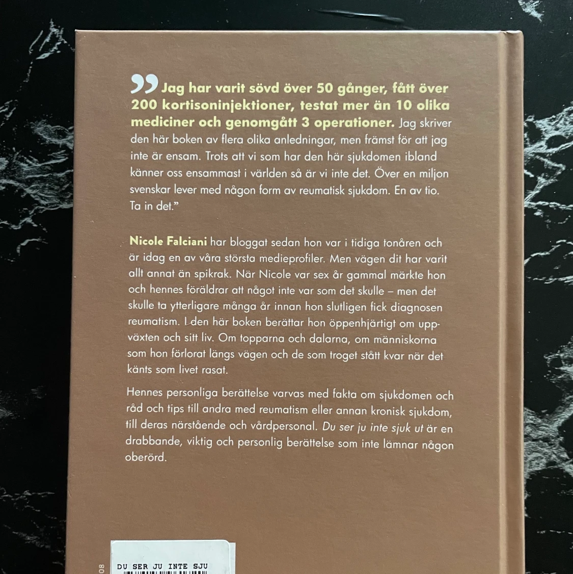 Bok av Nicole Falciani  - 90