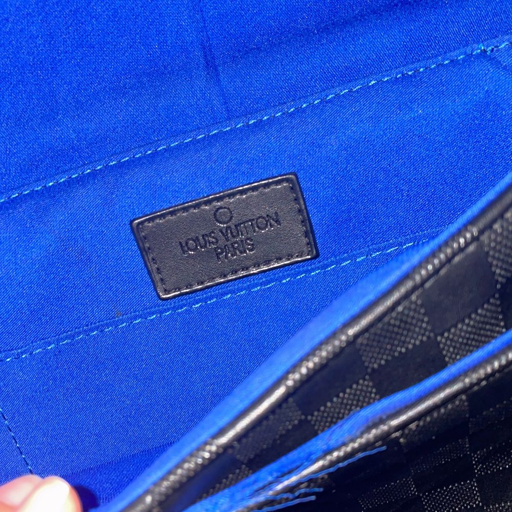 Louis Vuitton väska (Axelväska) LV | Plick Second Hand