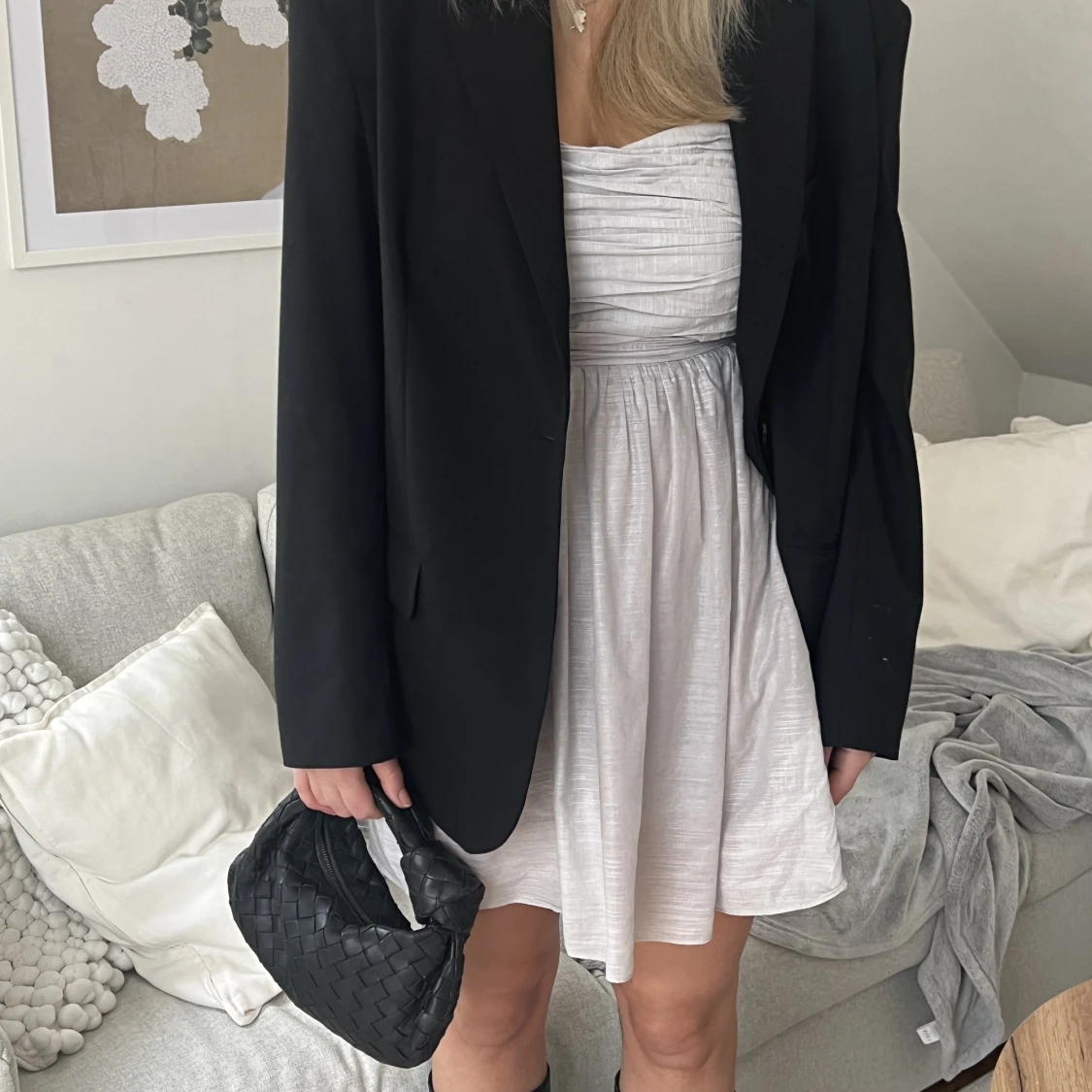 GRÅ KLÄNNING  - 90