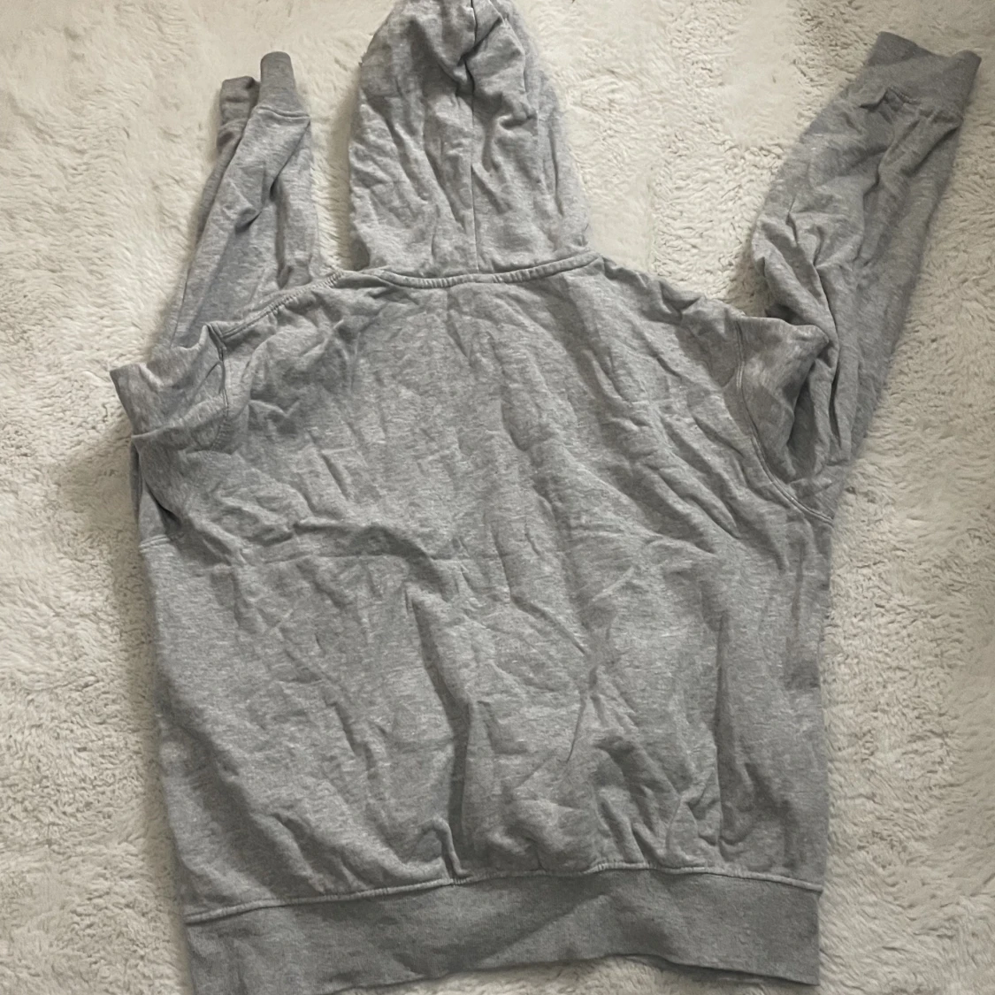 helt oanvänd hoodie - 91