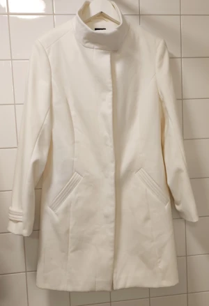 Kappa/Jacka - Elegant kappa från London. Oanvänd 