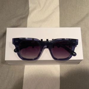 Chimi 04 mörkblå - Chimi 04 navy blue Cond 9/10