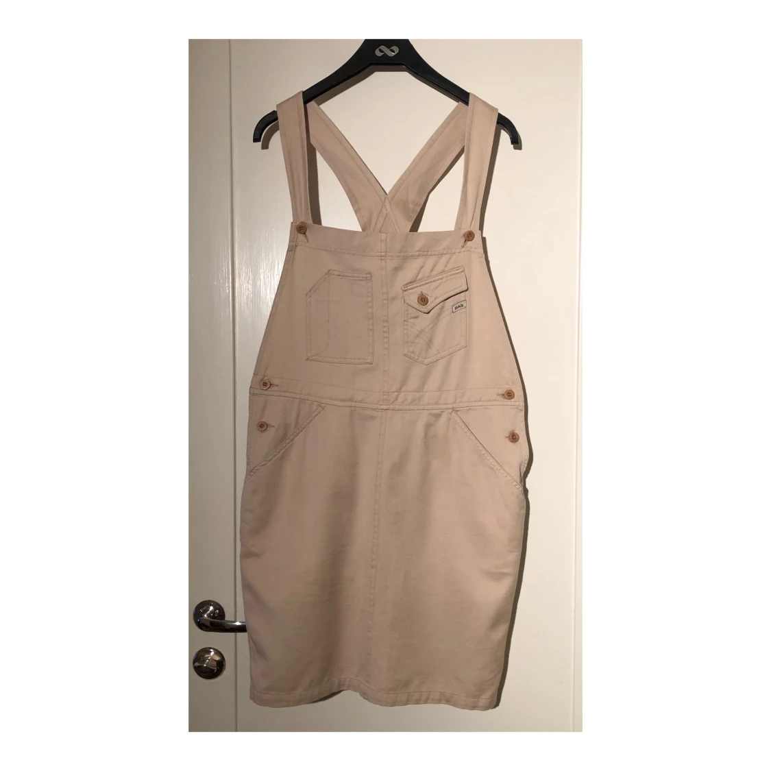 Beige hängselklänning - 90