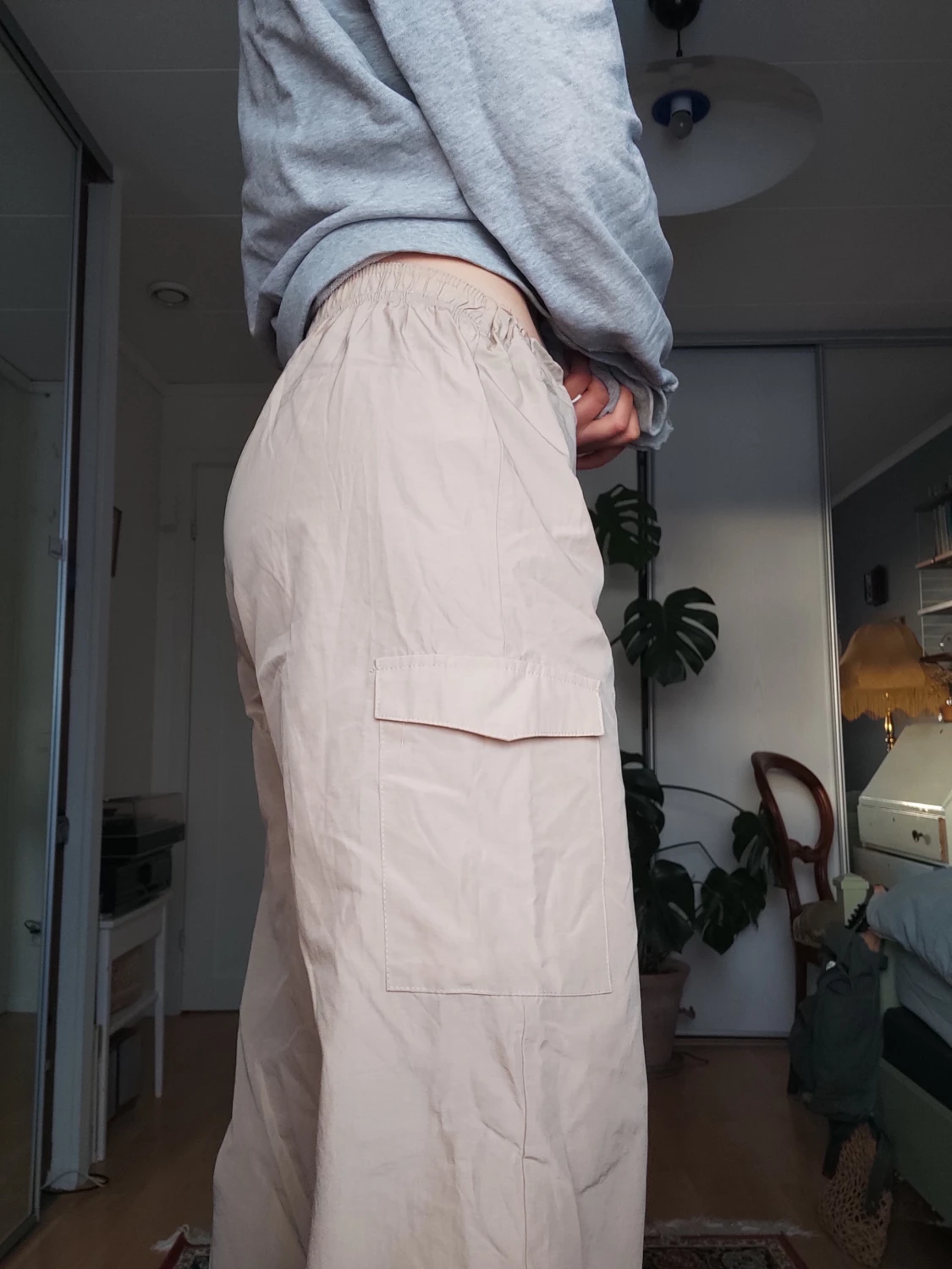 Beige Cargobyxor - 90