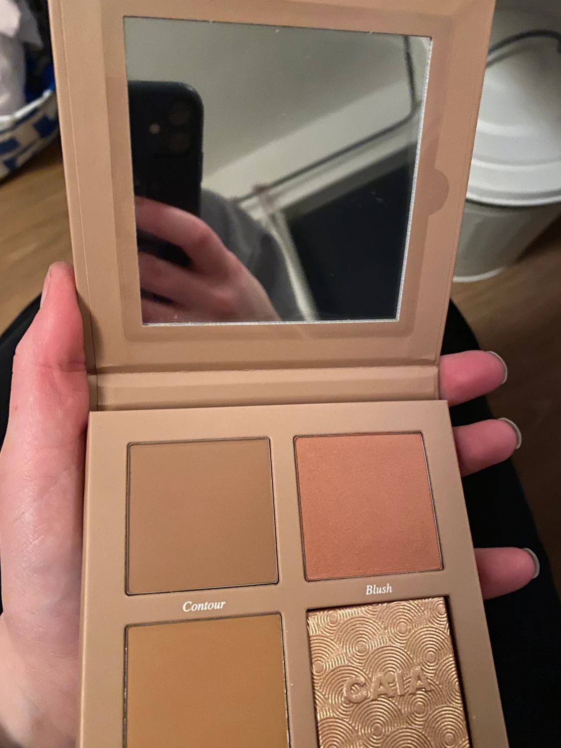 Caia Classy Palette - 90