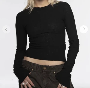 ADSGN topp - Long sleeve topp från Adsgn. Använd endast 1 gång! 🌻klicka inte på köp nu🌻