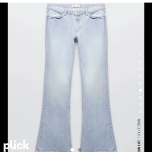 Low waist jeans  - Ett par low waist jeans boot cat frpn zara som säljs för att dom inte kommer till användning. Använt 2 gånger. Bra kvalite snygga sköna sitter bra💓