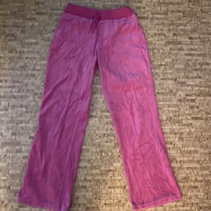 Mjukisbyxor - Sköna mjukisbyxor som inte kommer till användning längre 💗 