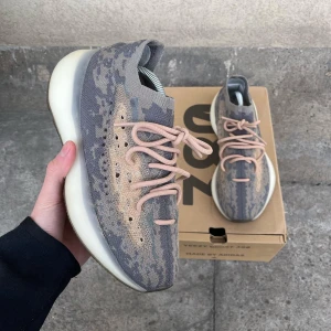 Yeezy 380 Mist - • Brand new, with tiny yellow “stain” / factoty flaw.  • OG Box.  • EU41