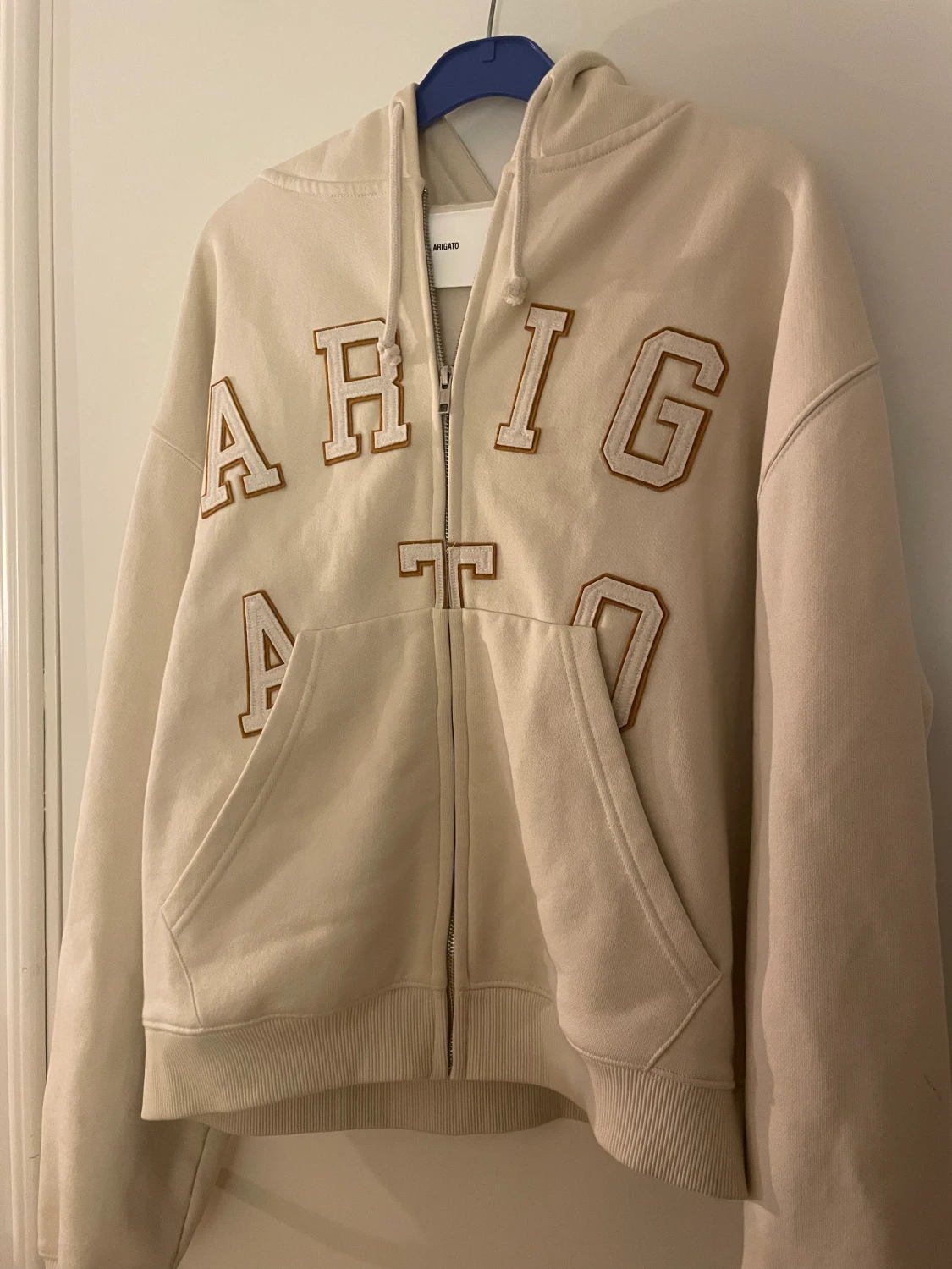 Axel arigato legend hoodie