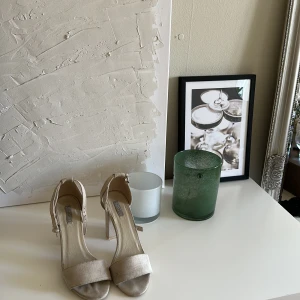 Klackskor - Biega klackar från Nelly 🤍