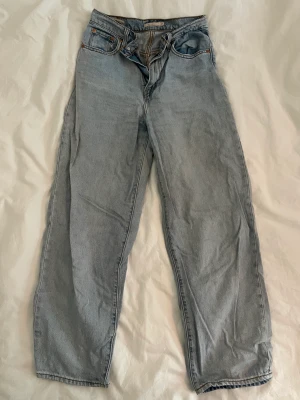 Levis jeans - Balloon leg levis jeans