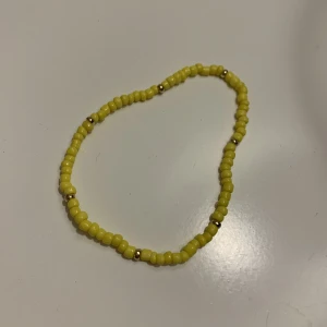 Egengjort armband  - 10kr+ frakt 