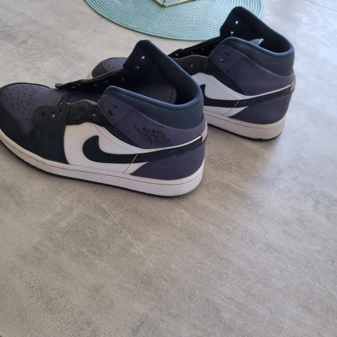 Air jordan 1 obsidian purple