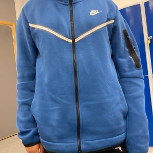 Nike tech fleece äkta  - Nike tech 