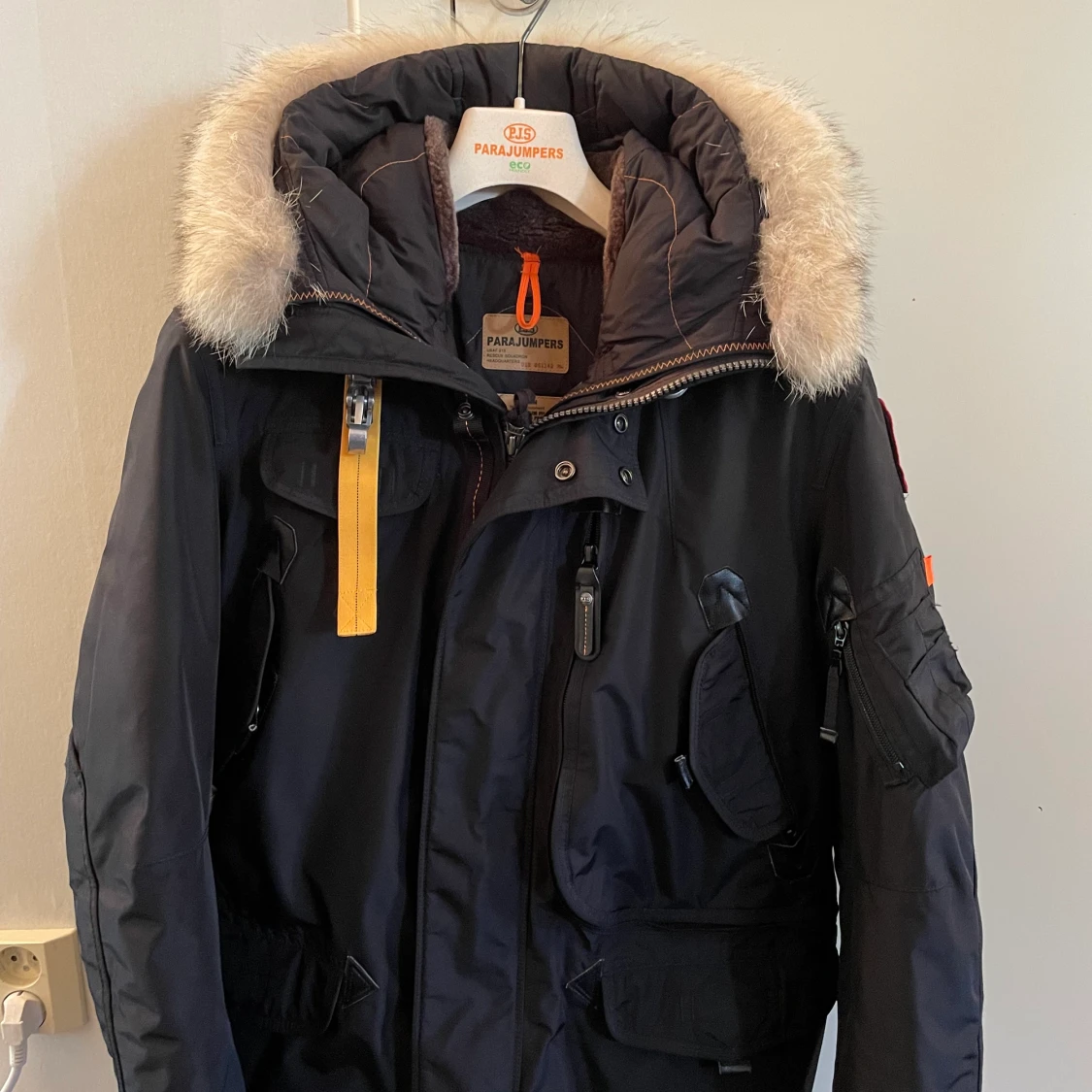 Parajumper jacka storlek M  - 90