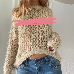 Snygg stickad  - Stickad tröja, köpt secondhand! Dirketpris 250❤️