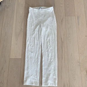 Linnebyxa från Bubbelroom  - Använda