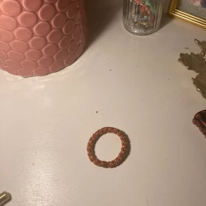 Kknekki - Säljer den här jätte fina färglada kenkkisen so är äkta! Från nk om ni vill se varför jag säljer den gå in på mitt första inlägg❤️❤️ jag kan mötas upp inom Stockholm och frakt kostar 13kr❤️❤️❤️