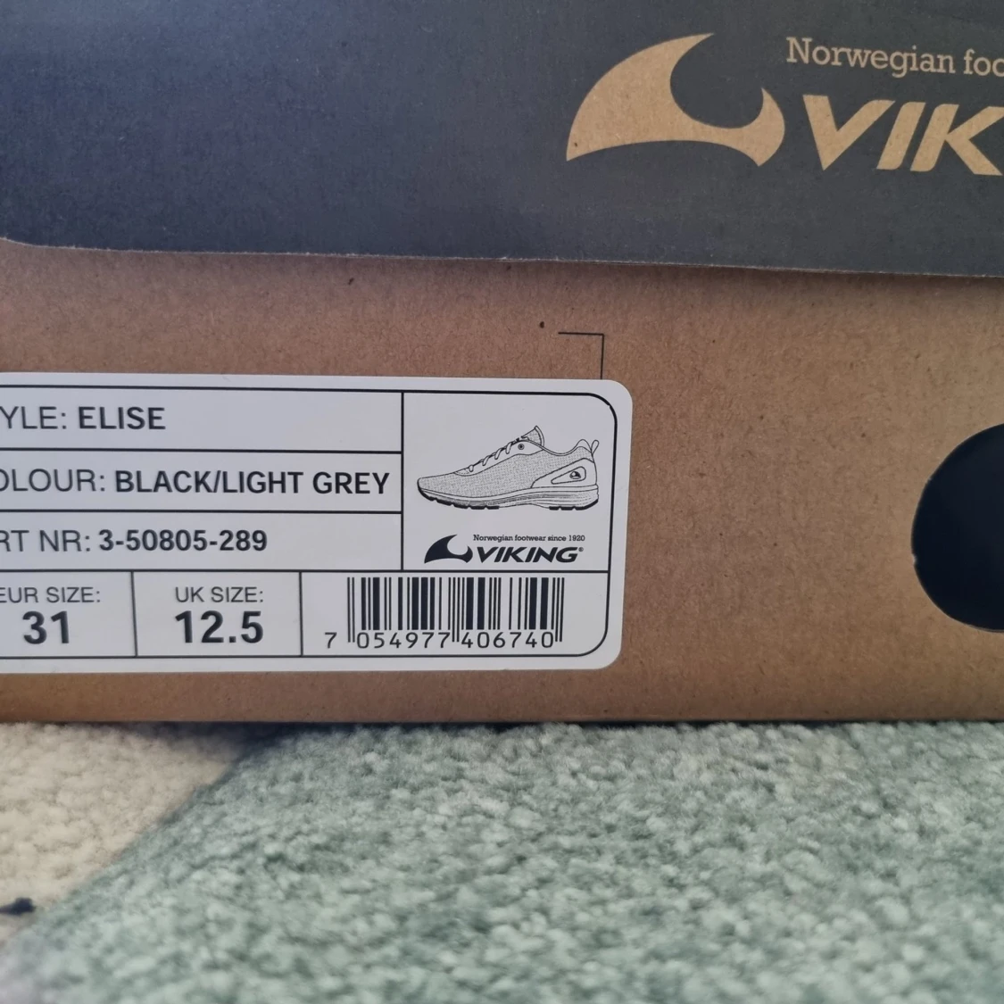 Viking sneakers strl. 31 - 91