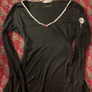 Odd Molly  - Super fin odd Molly tröja bra skick  Så sköt material  Tryck gärna på köp nu o det fins inga fler bilder 💕 