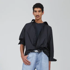 Eytys oversize skjorta - Eytys skjorta helt oanvänd med lapp kvar i strl xs/s (väldigt oversize i strl så passar större strl beroende på önskad passform) i modellen Peyton. Nypris 1600kr. Lånad första bild för hur den ser ut på!