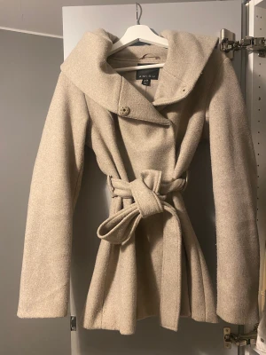 Kappa - Använd men i gott skick  Storlek 36 Nypris 699kr