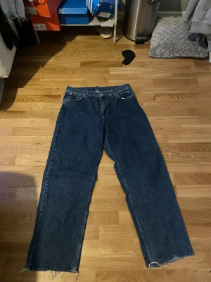 Sweet sktbs - Sköna baggy jeans från sweet Sktbs i storlek M