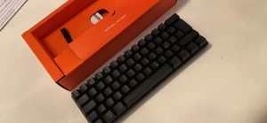 Apex pro mini - Säljer min oanvända apex pro mini. Den är bluetooth och man kan ha färger o välja osv. Skriv för intresse 