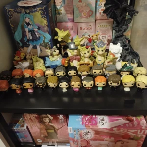 Harry potter mini funkopops - 24 stycken mini funkopops från yule ball/2019 advent kalendern✨ aka. Från den fjärde harry potter filmen. Box medföljer ej. Frakt på 50 kr tillkommer. Betalas med swish.