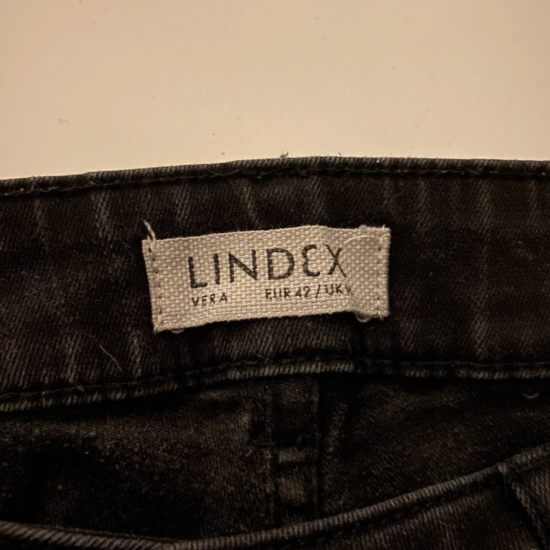 Jeans från Lindex (strl. 42) - 90