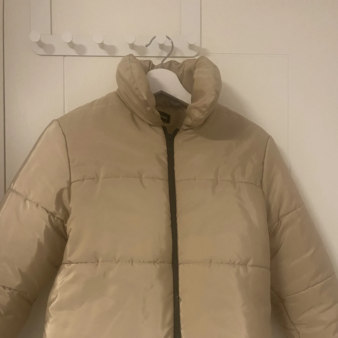 beige vinterjacka - 90