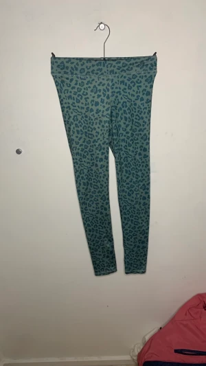 Workout leggings  - Här kommer två olika leggings för idrott! 1 för 30kr!