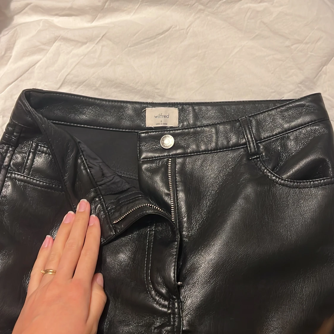 Aritzia Melina byxor - 91