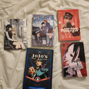 Olika Manga - Säljer lite mer av min manga! Pris diskuteras! Frakt för 1 är 54kr Frakt för 2-4 är 69kr  TBHK AS SOLD