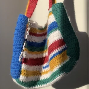 virkad väska  - Virkad väska, handmade with cotton yarn and a strand of a mohair/aryclic/polymide blend :) Very durable fabric! Fun colors! Please message with any questions!! 