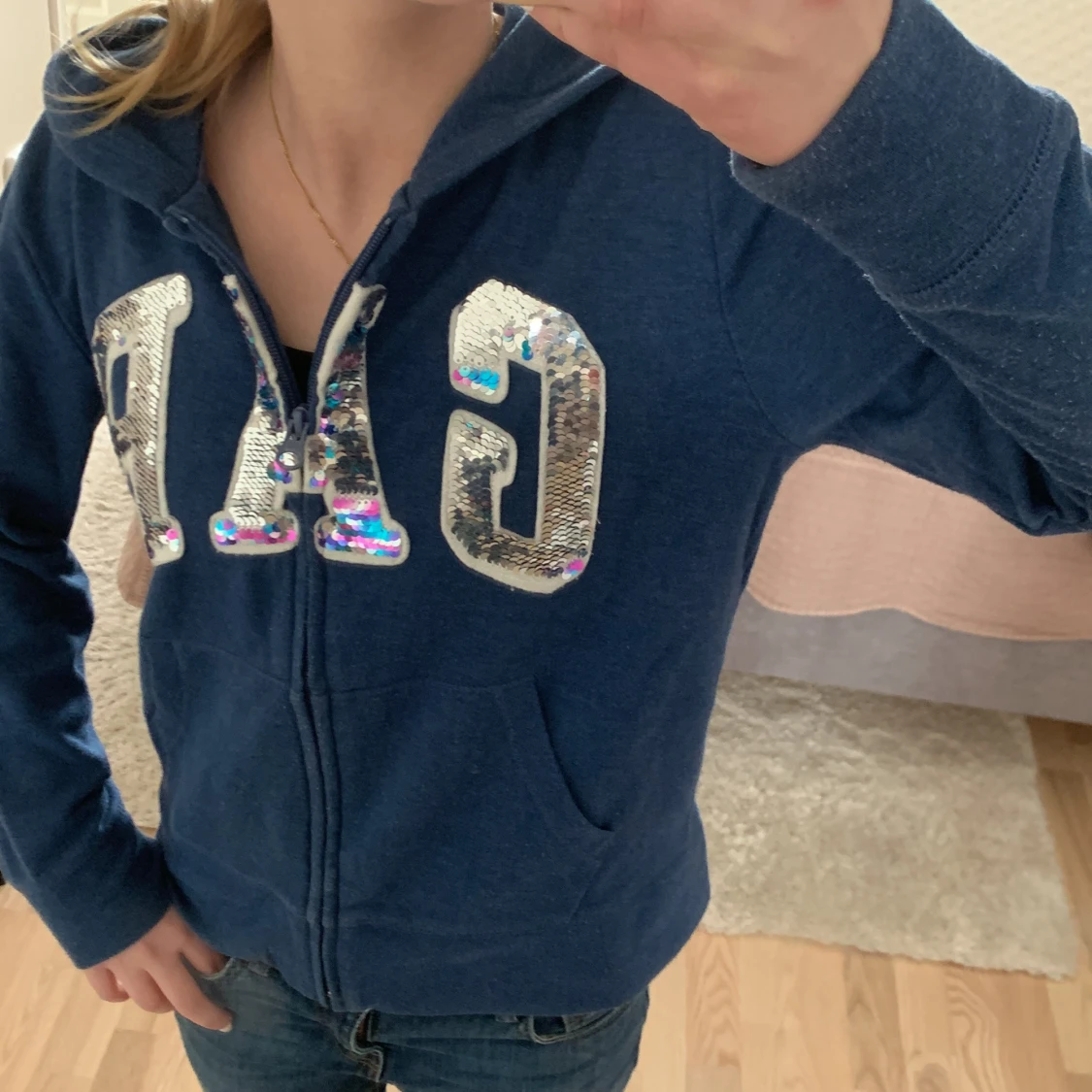 Gap hoodie  😍 - 90