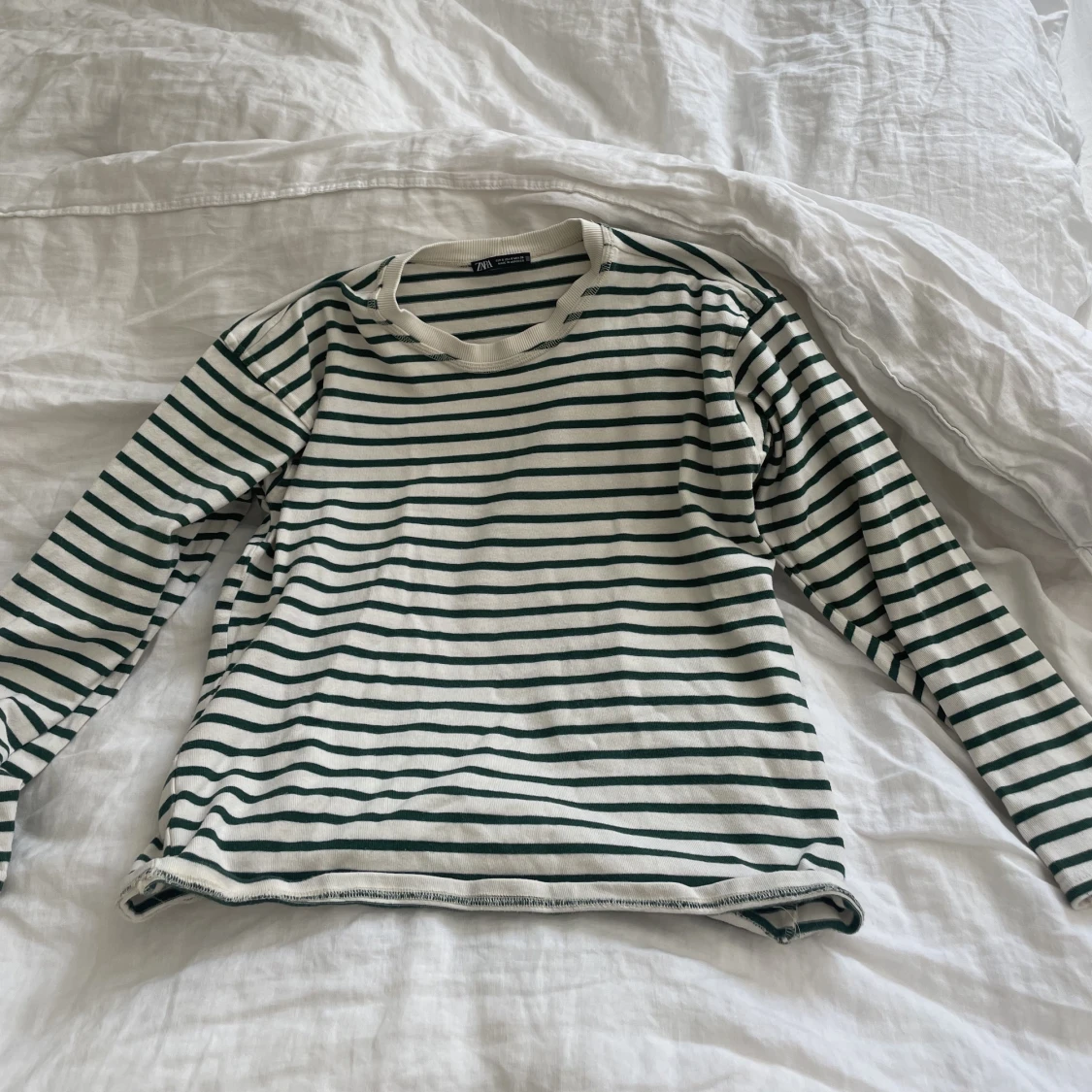 Randig tröja från zara  - 90