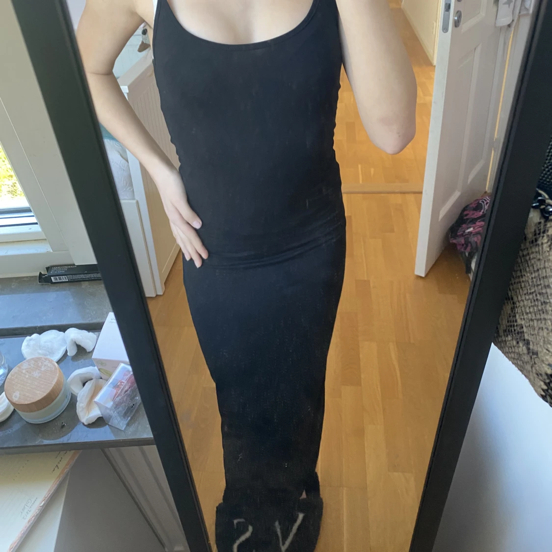 Lång svart klänning - 90
