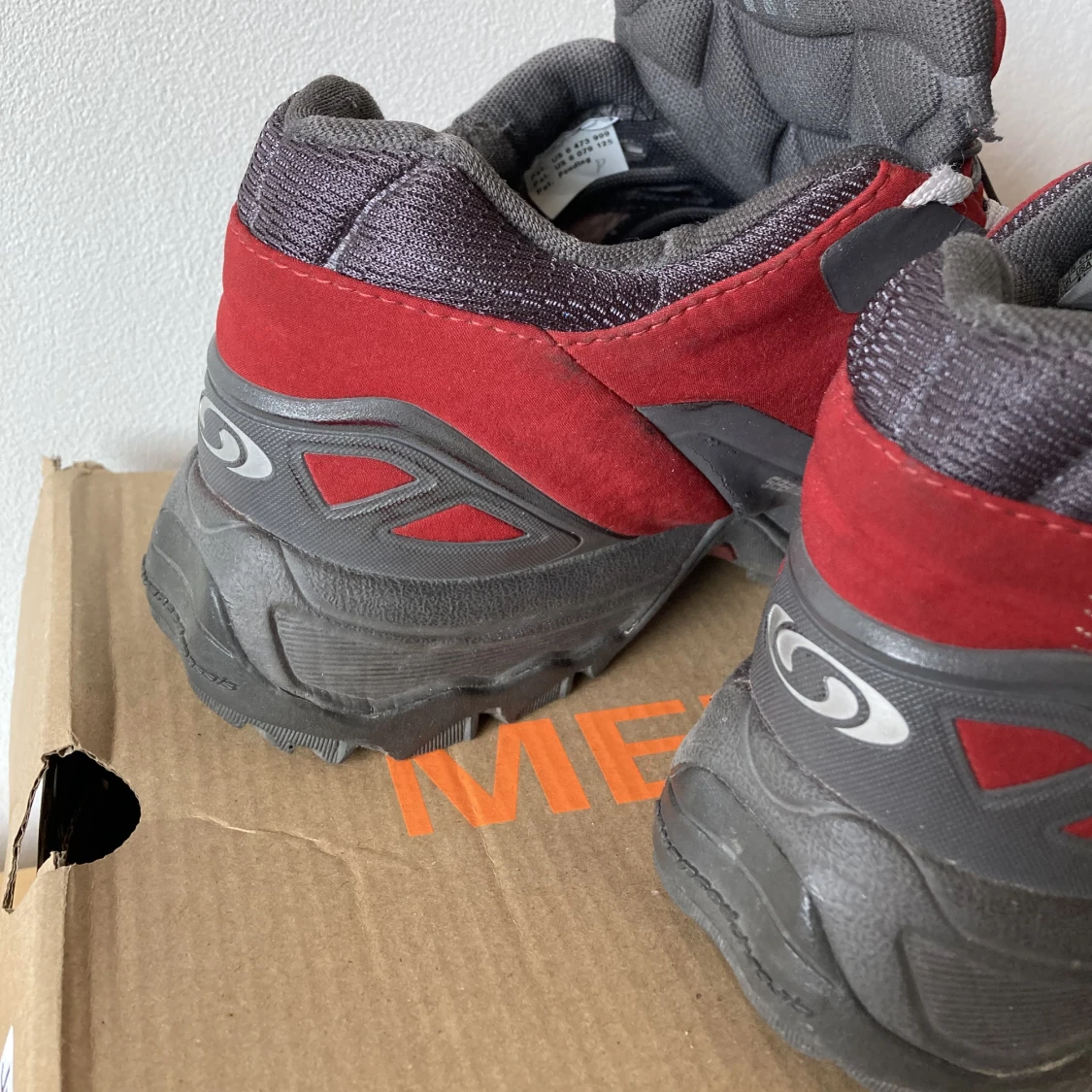 Salomon kängor  - 90