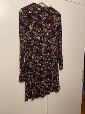 Fin klänning  - Det ser bra ut 